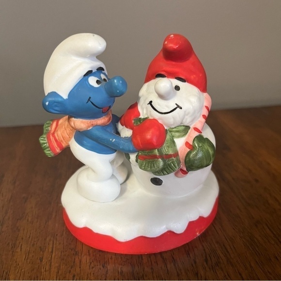 VINTAGE 1982 SMURF CHRISTMAS COLLECTABLES FIGURINE WALLACE BERRIE & CO. INC. - Picture 8 of 11